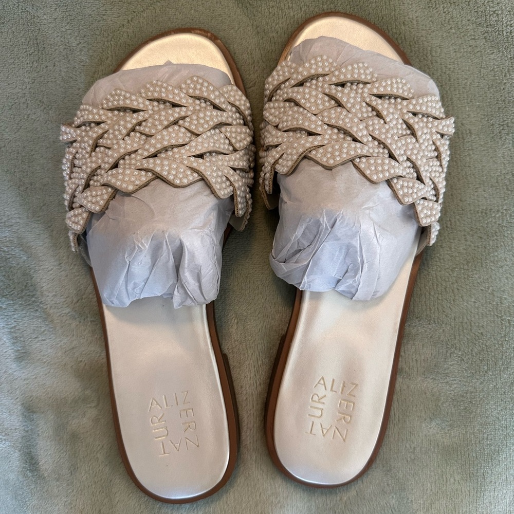 Naturalizer Cream Woven Slide Sandals